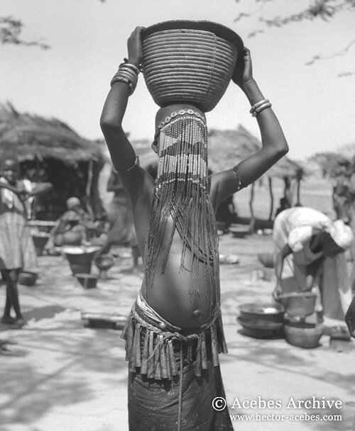 Unidentified girl, Chad, 1949<p>© Hector Acebes</p>