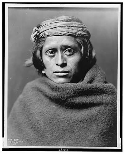 A Zuni man 1903 ©Library of Congress, Prints & Photographs Division, Edward S. Curtis Collection<p>© Edward S. Curtis</p>