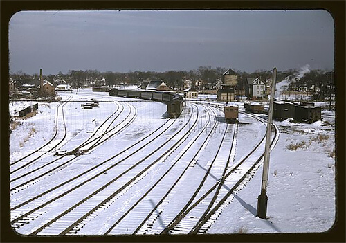 Train and several sets of railroad tracks in the snow, Massachusetts 1940 ©Library of Congress<p>© Jack Delano</p>