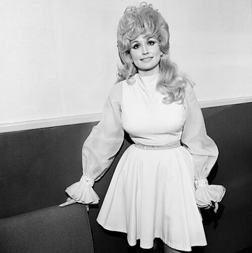 Dolly Parton, Symphony Hall, Boston, MA, 1972 <p>© Henry Horenstein</p>