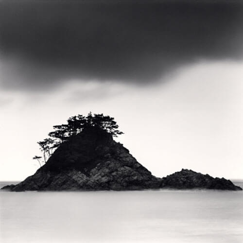 Sari Island, Heuksan-do, Shinan, South Korea, 2012<p>Courtesy Supervision / © Michael Kenna</p>