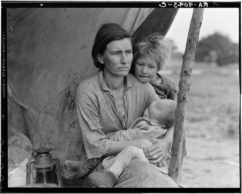 Migrant agricultural worker’s family. Seven hungry children. 1936, Library of Congress<p>© Dorothea Lange</p>