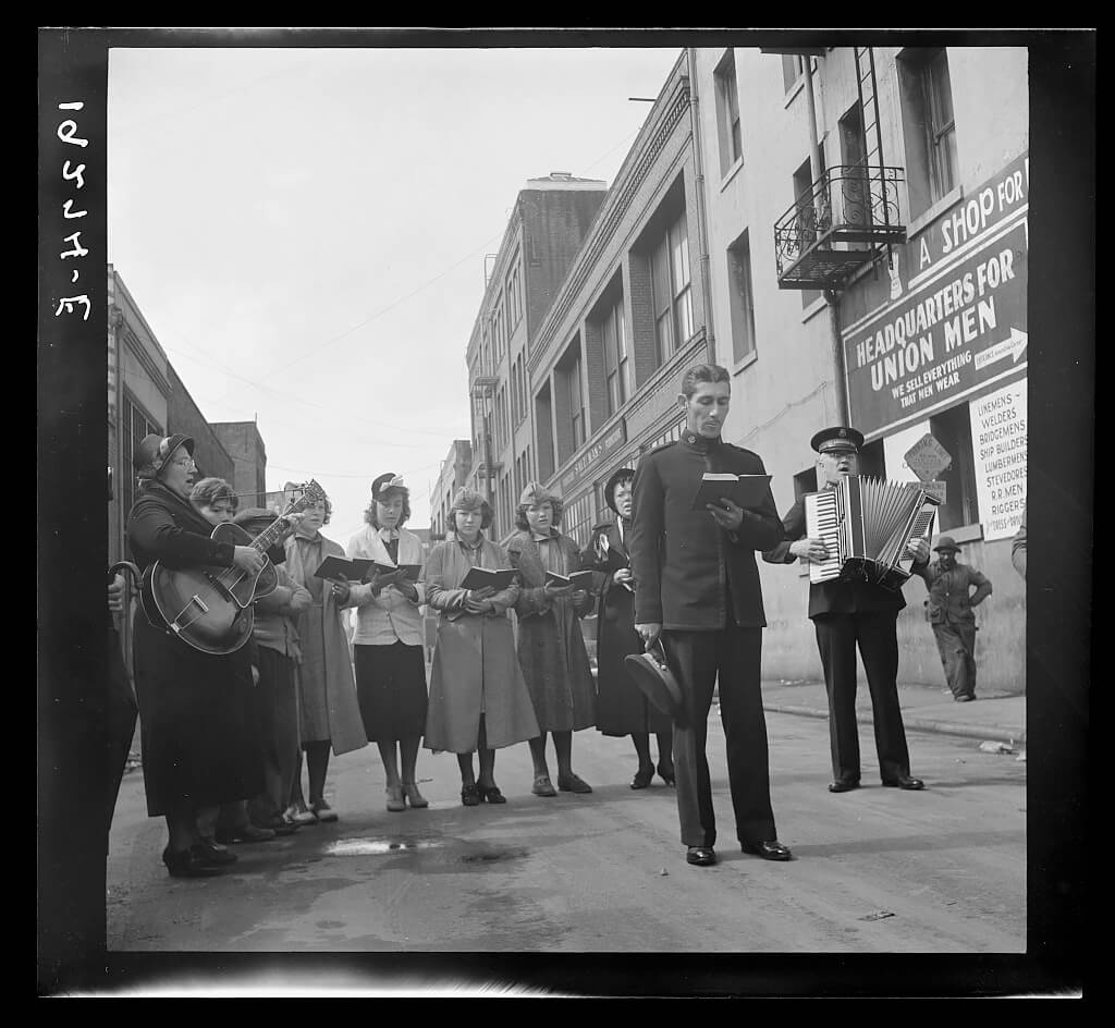 Salvation Army, San Francisco, CA 1939, FSA, Library of Congress<p>© Dorothea Lange</p>