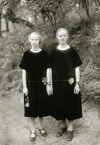 Country Girls, 1925<p>© August Sander</p>