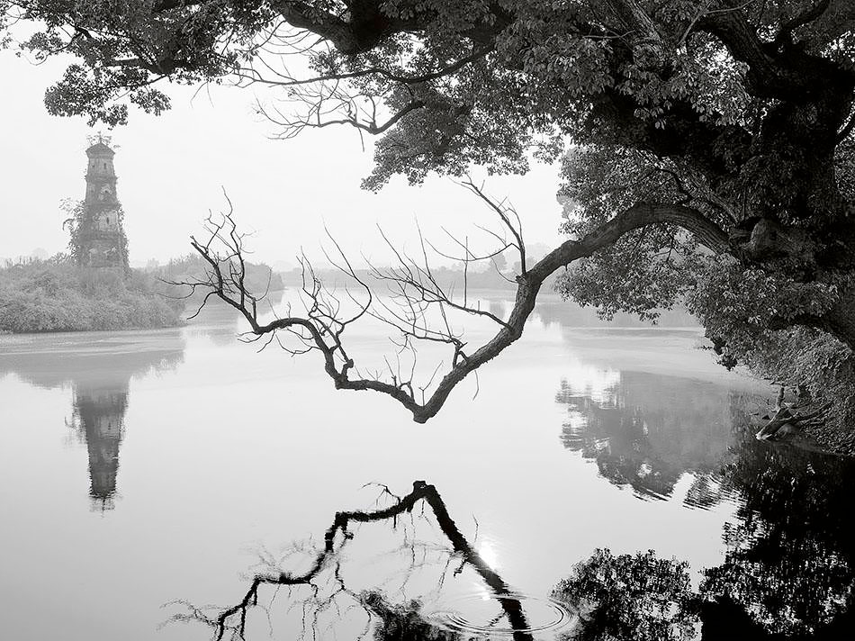 Kenro Izu