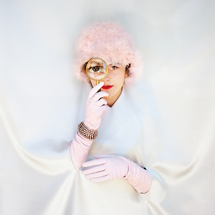 Aline Smithson