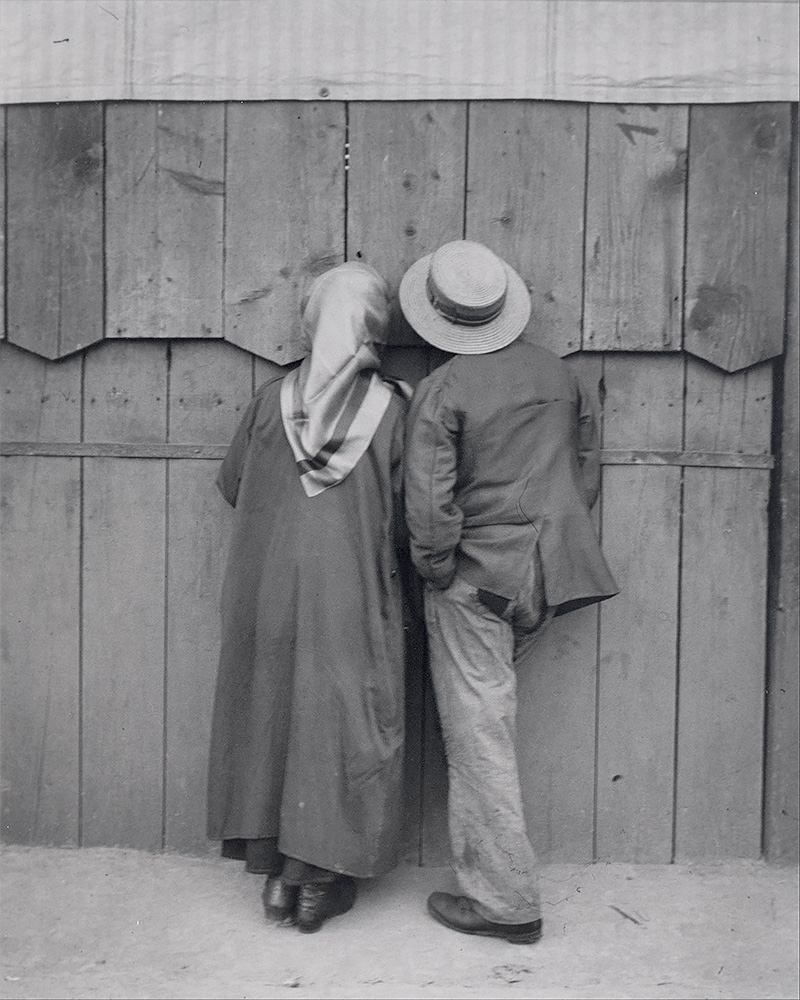 André Kertész (Hungarian 1894-1985) André Kertész (Hungarian 1894-1985)