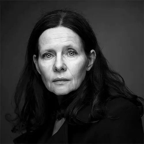 A Quiet Tribute to the Human Behind the Character by Susanne Middelberg