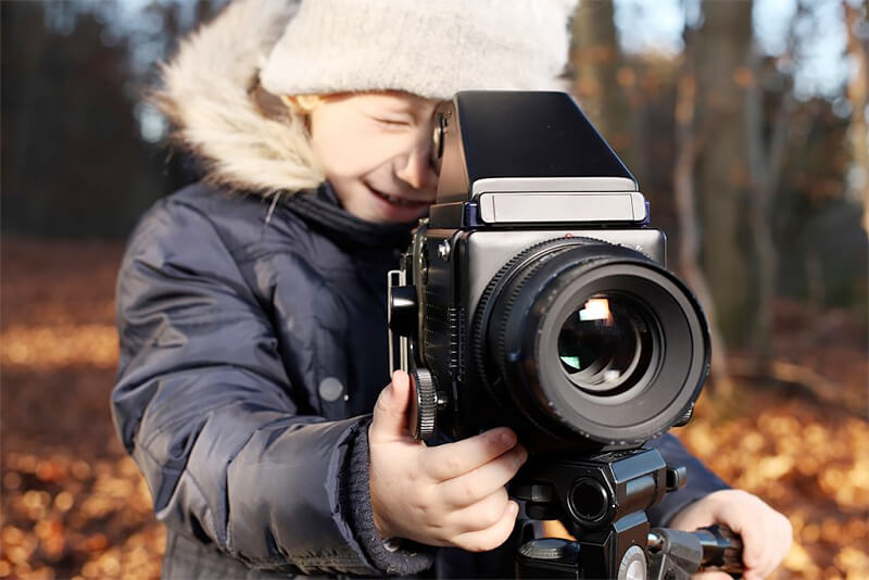How to Choose a Camera: A Comprehensive Guide