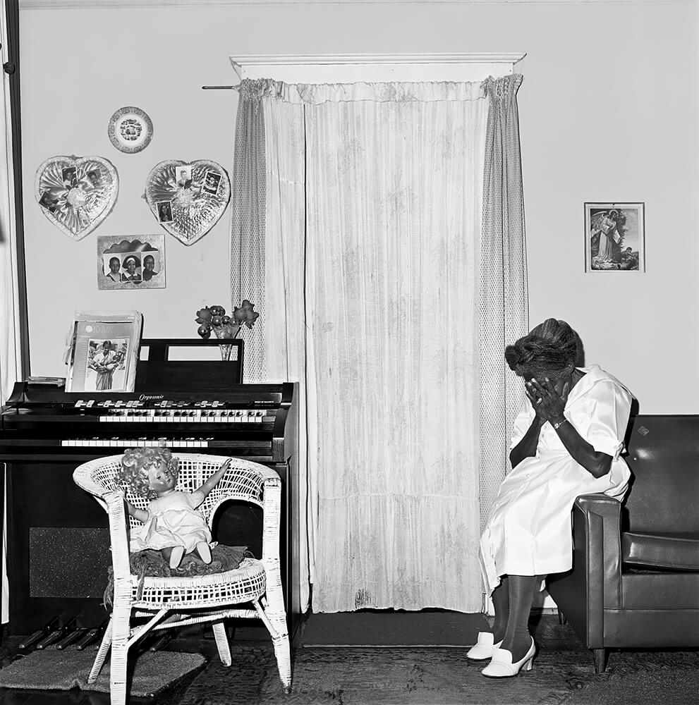 Rosalind Fox Solomon
