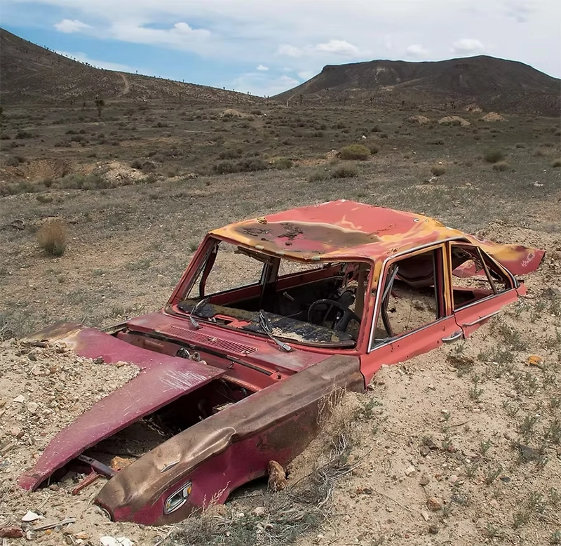 Empty Places : Abandoned Spaces Empty Places : Abandoned Spaces