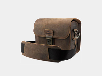 MegaGear Pebble Genuine Leather Camera Messenger Bag