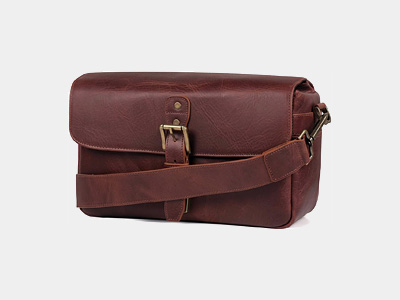 MegaGear Torres Leather Vintage Messenger Bag