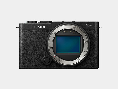 Panasonic Lumix S9