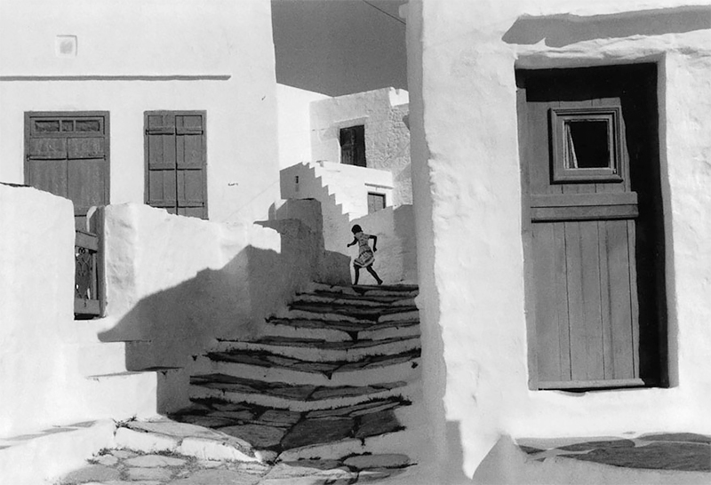 2020 VISION: Elliott Erwitt and Henri Cartier-Bresson, A Tribute Show to The Greatest Eyes