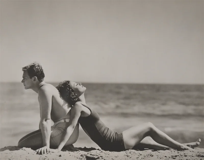 American, born Hungary: Kertész, Capa, and the Hungarian American Photographic