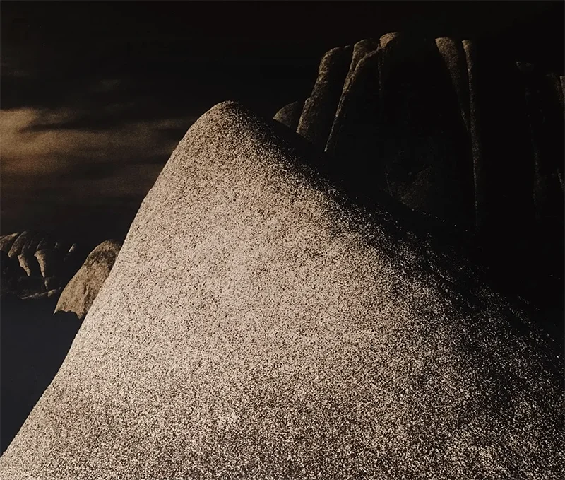 Guillaume Zuili: When the Sun Goes Down