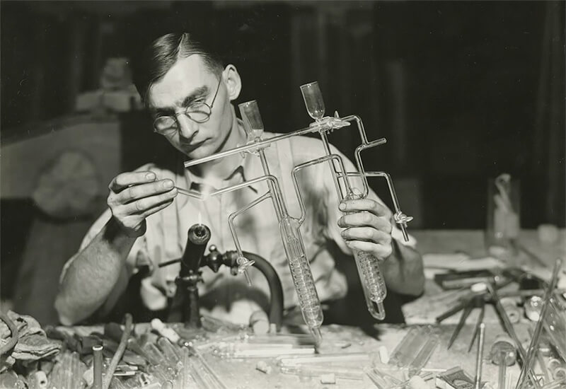 Lewis Hine: The WPA National Research Project Photographs, 1936-37