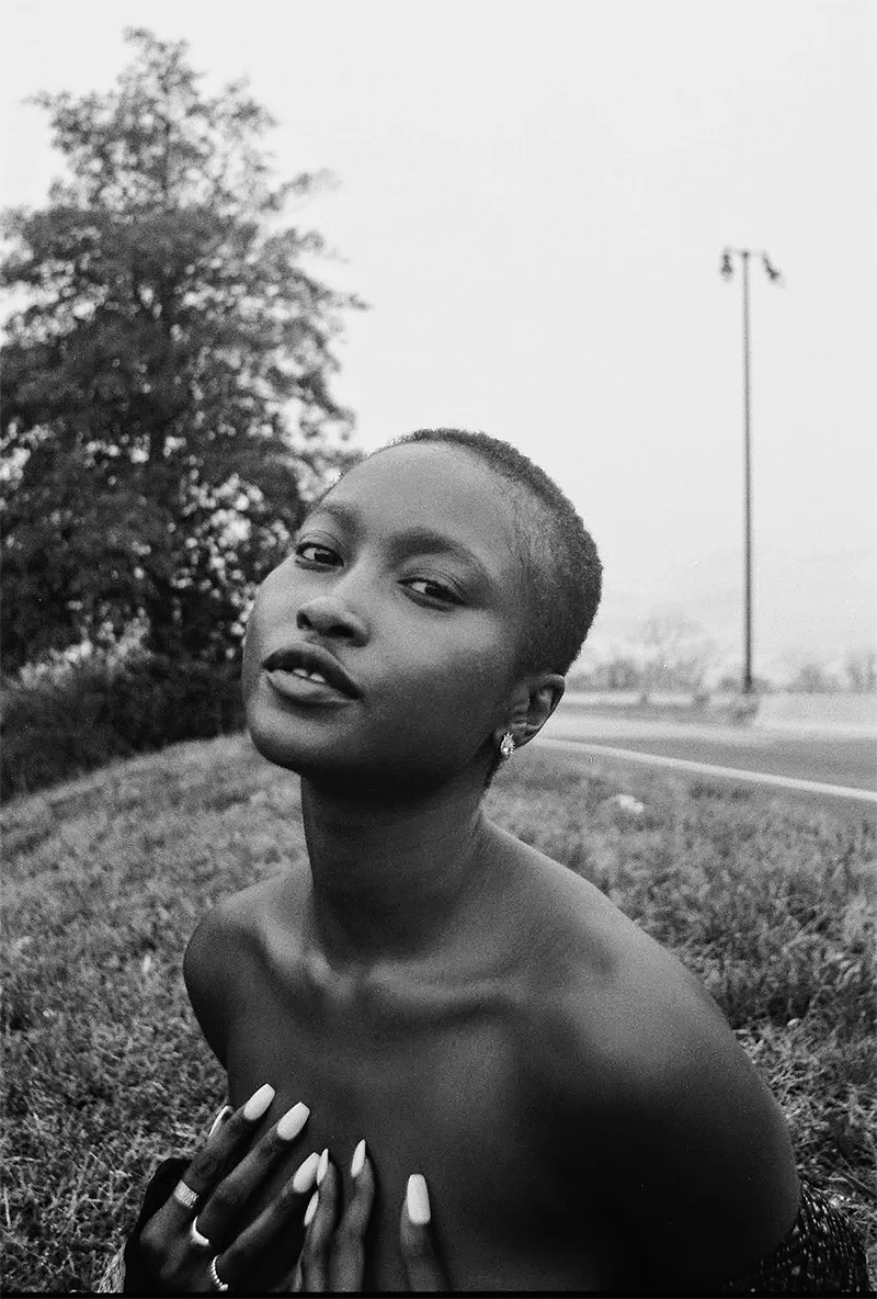 Seeing in B&W