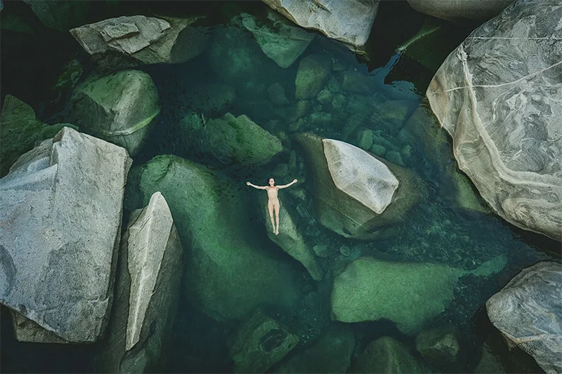 Stella De Mont: This Life Wants You