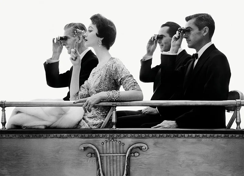 Stepping into Style: Fashion and the Art of Elegance