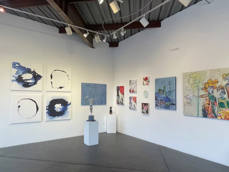 bG Gallery