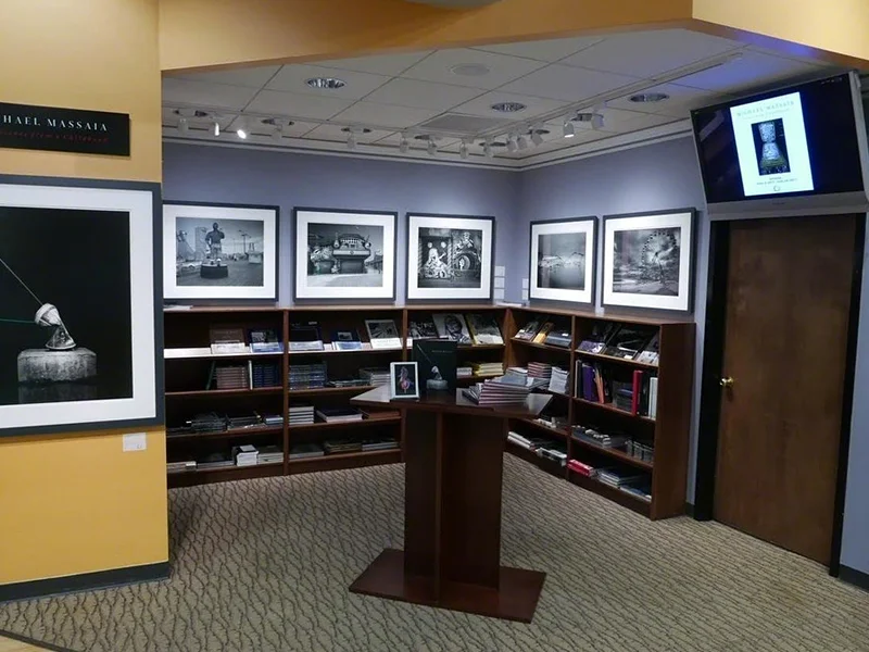 Gallery 270
