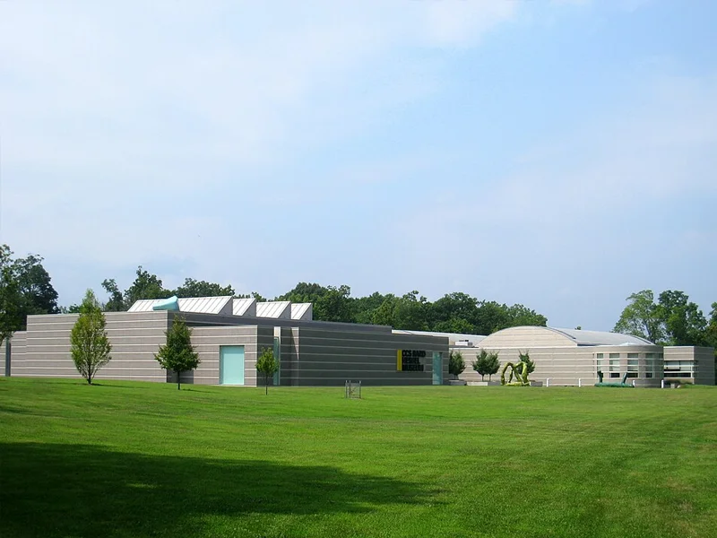 CCS Hessel Museum of Art
