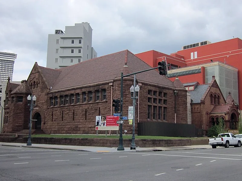 Ogden Museum of Southern Art 