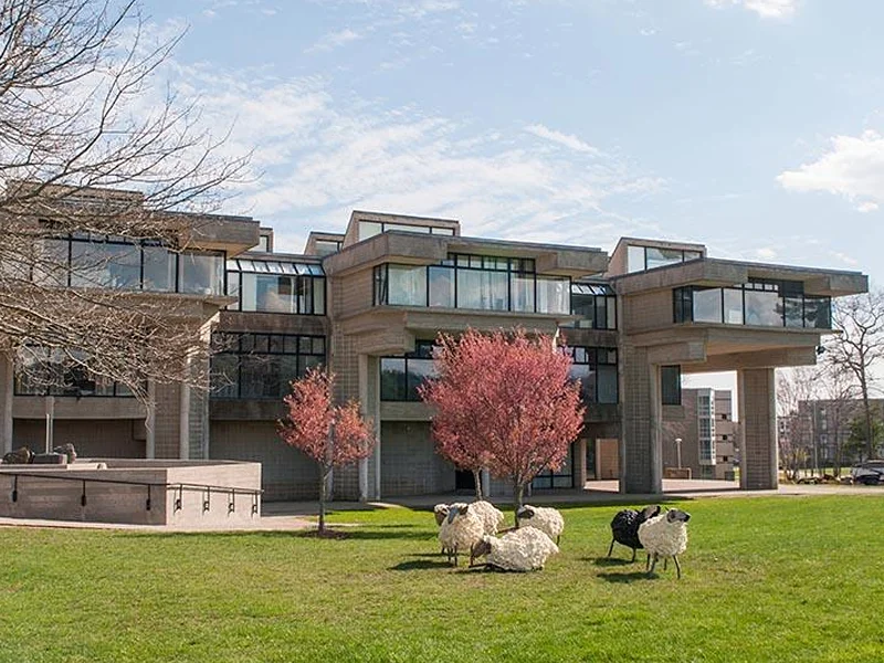 College of Visual and Performing Arts UMASS Dartmouth