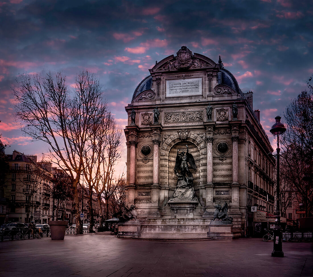 Paris Street Sunset<p>© Anton Alymov</p>