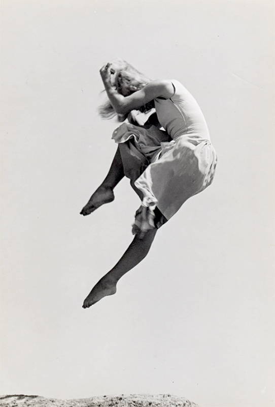 High Jump, (Renate Schottelius) 1946<p>© Ellen Auerbach</p>