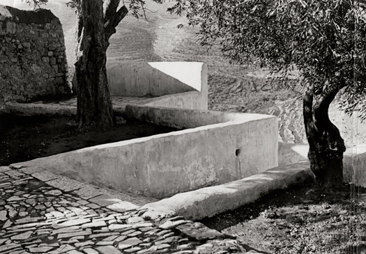 Cloister, Ain Karim, Palestine, 1934<p>© Ellen Auerbach</p>