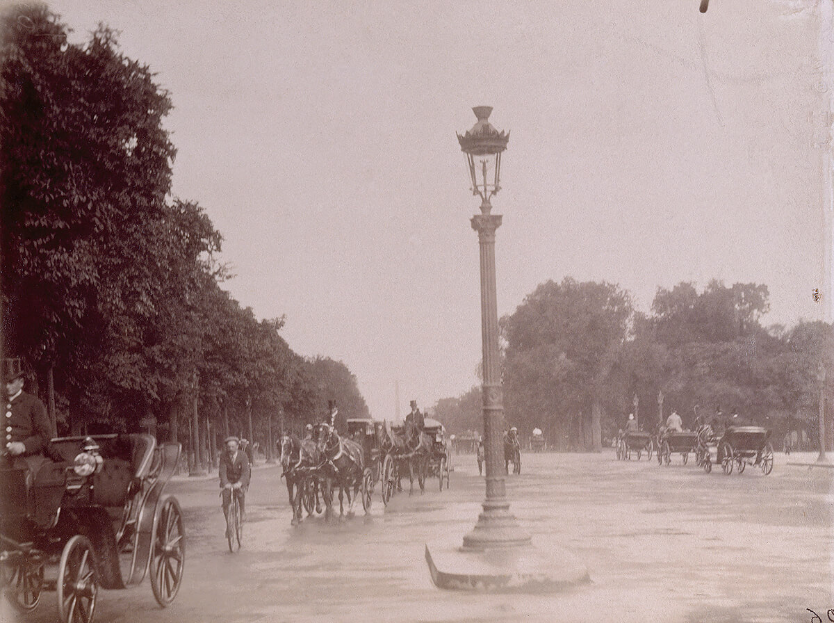 L’avenue des Champs-Elysees, 8eme arrondissement, Paris<p>© Eugène Atget</p>