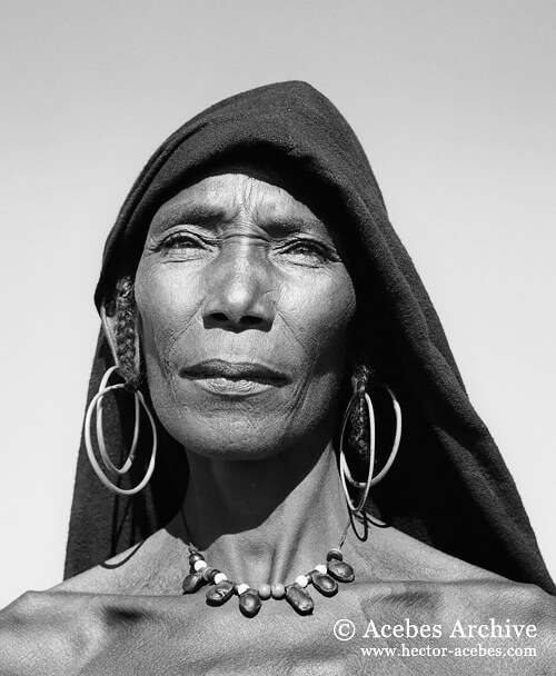 Unidentified woman, Nigeria, 1953<p>© Hector Acebes</p>
