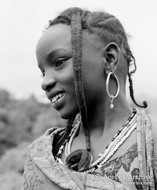 Unidentified girl, Nigeria, 1953<p>© Hector Acebes</p>