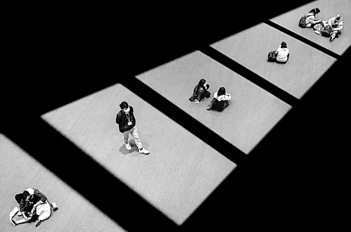 Social Distancing (from the Geometric Hong Kong series)