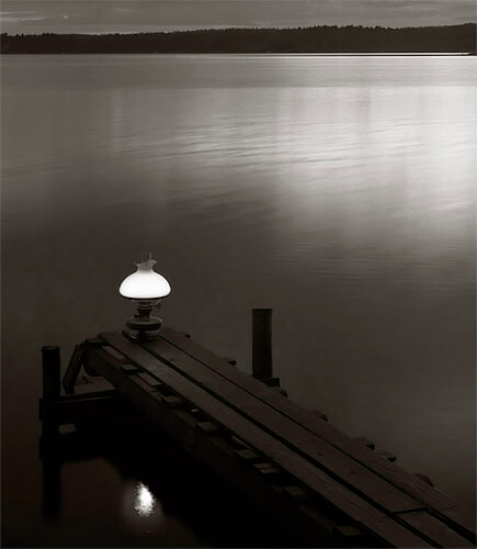 Lamp on Jetty, Kallerudd, Ingå, Finland, 1986<p>© Kristoffer Albrecht</p>