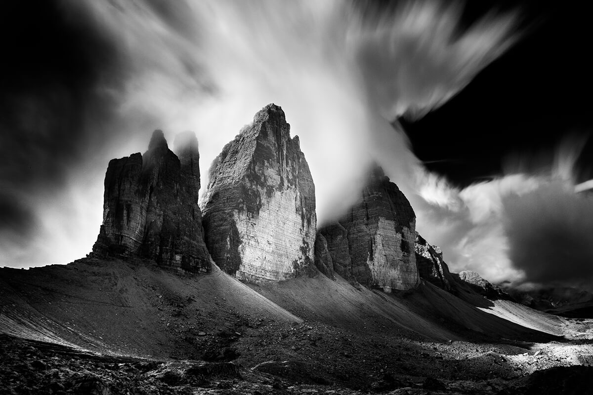 Three Peaks of Lavaredo Dolomites Italy<p>© Paolo Ameli</p>