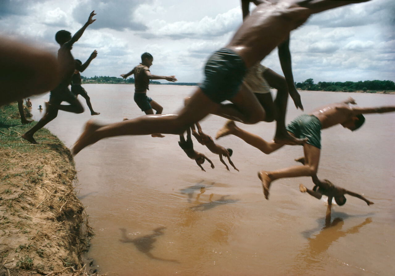 Brazil, Amazon river, 1966 <p>Courtesy Magnum Photos / © Bruno Barbey</p>