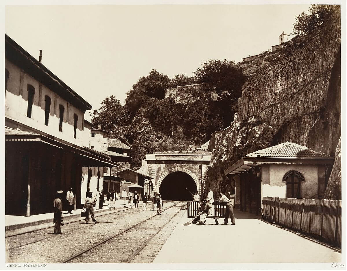 Vienne, Souterrain, ca. 1861 - Gilman Collection, Gift of The Howard Gilman Foundation, 2005<p>© Édouard Baldus</p>