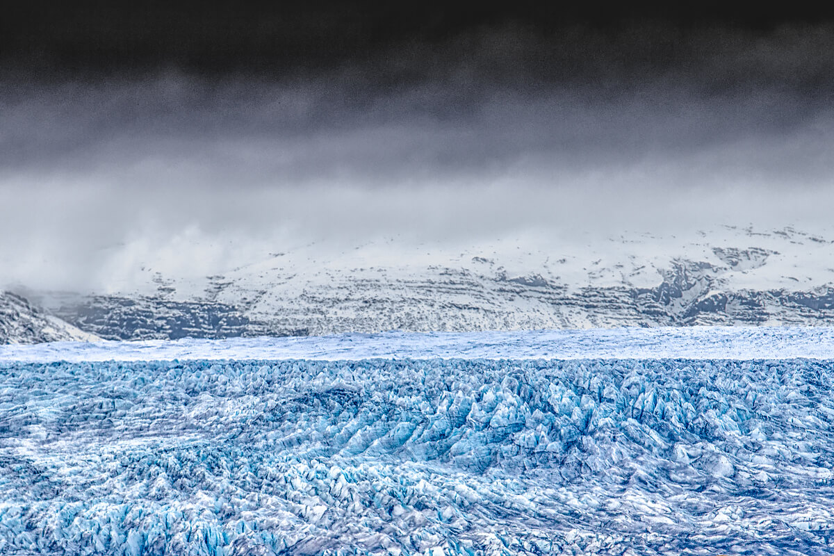 Glacier in Iceland<p>© Elizabeth Bourne</p>