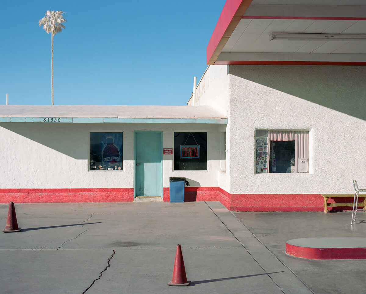 Gas Station, Route 66, 2018<p>© George Byrne</p>