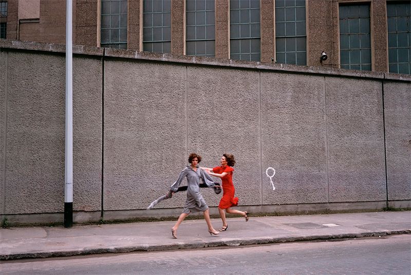 Vogue Paris, August 1975, 1975<p>Courtesy Louise Alexander Gallery / © Guy Bourdin</p>