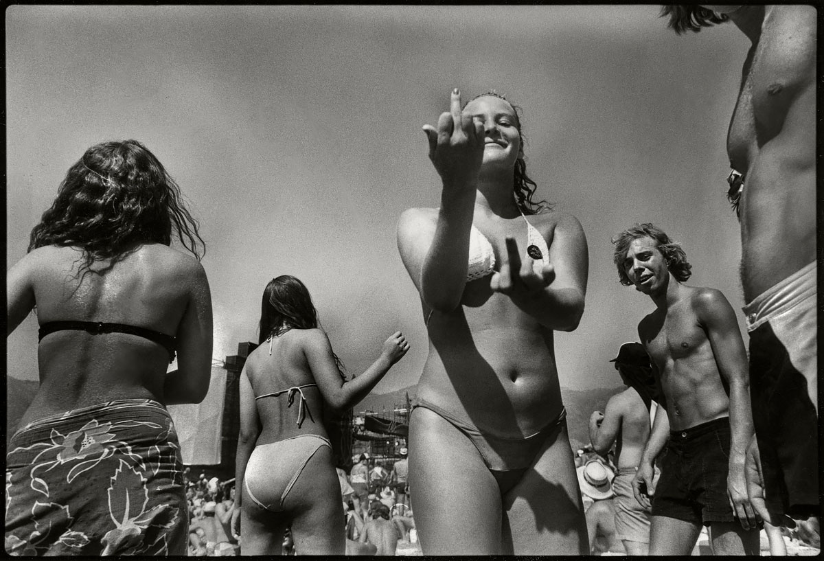 Teenagers at the US Festival, San Bernardino, CA 1982<p>© Saul Bromberger</p>
