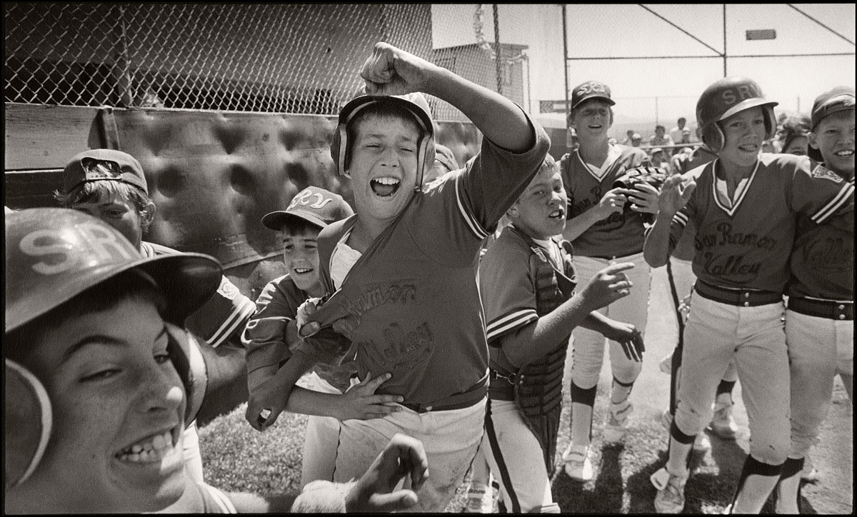 Championship Home-Run, Vallejo, CA 1986<p>© Saul Bromberger</p>