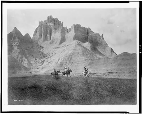 Three Sioux Indians 1905 ©Library of Congress, Prints & Photographs Division, Edward S. Curtis Collection<p>© Edward S. Curtis</p>