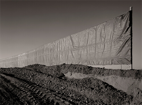 Wind fence, 1990<p>© Mark Citret</p>