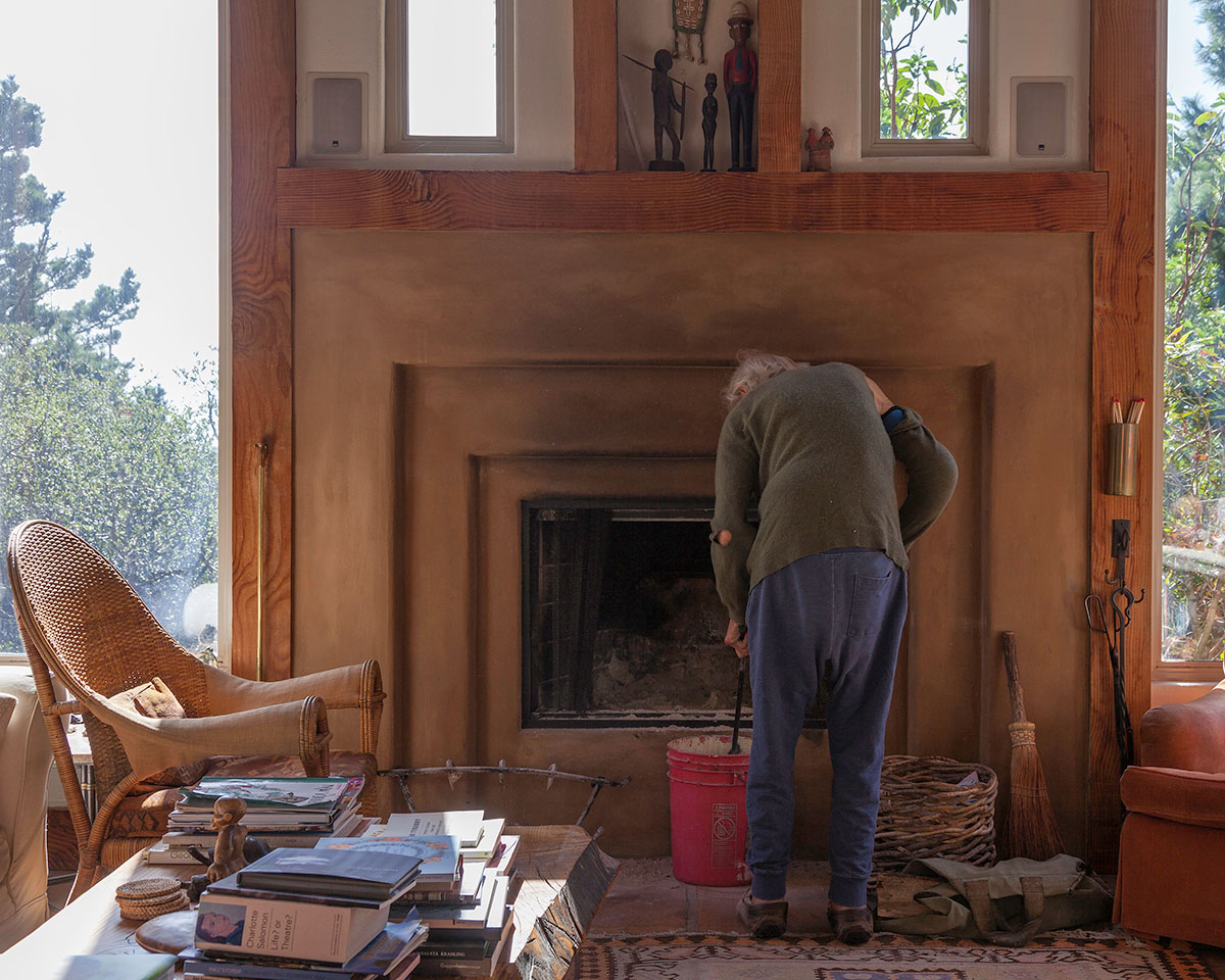 Cleaning Fireplace, 2021<p>© Marna Clarke</p>