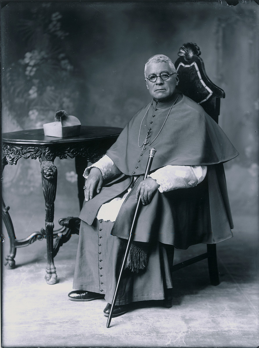 Monsenhor Pedro Pascual Farfan, bispo de Cusco, Cuzco, Peru, 1927 @ Acervo Instituto Moreira Salles<p>© Martín Chambi</p>